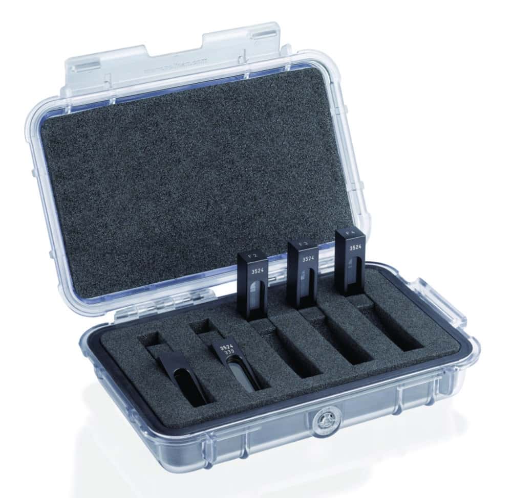 Flüssigfilter 667.033-UV, zertifizierte Referenzmaterialien zur Qualifizierung von Spektralphotometern als Komplettsatz
