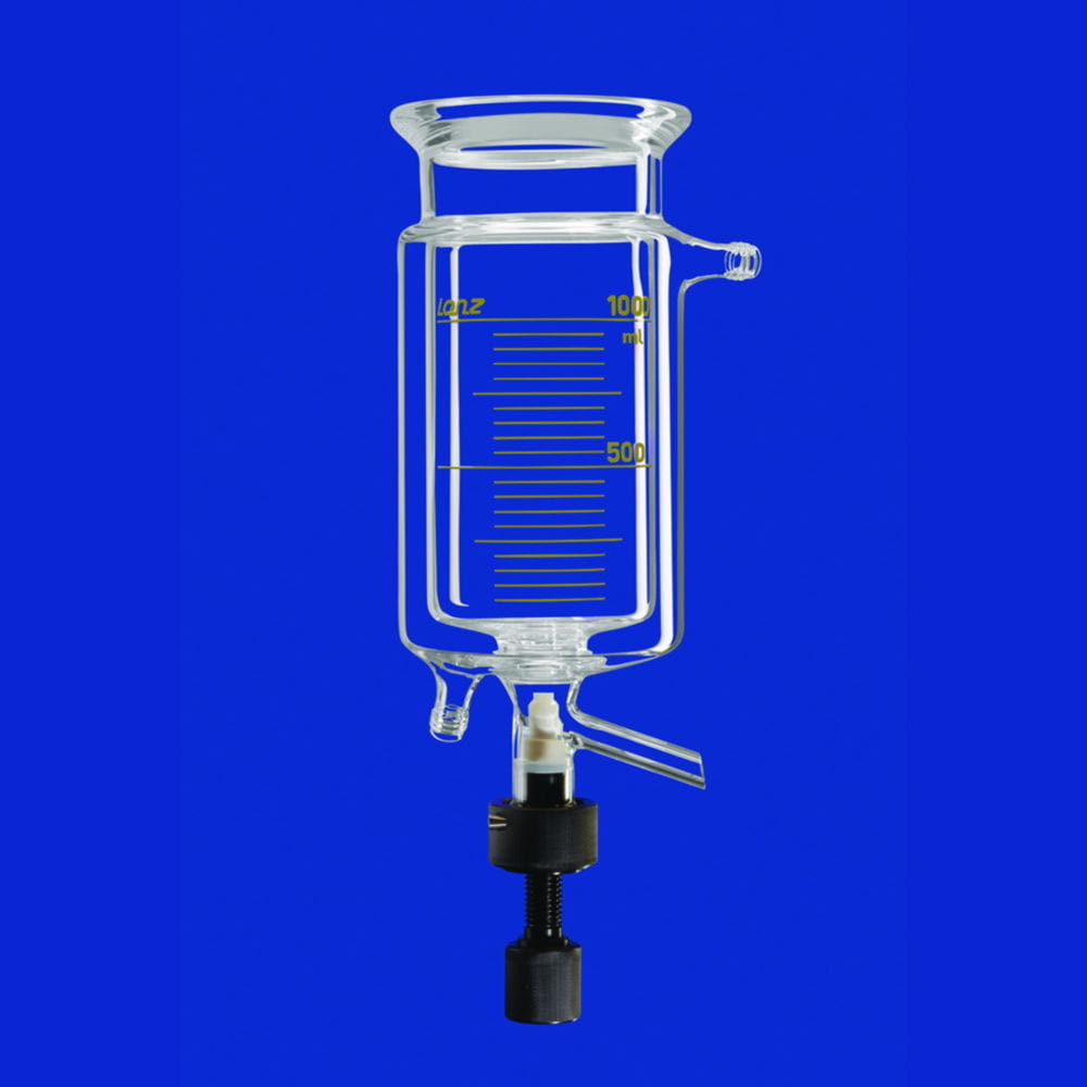 Reaction vessels, cylindrical, with thermostatic jacket and withdrawal valve