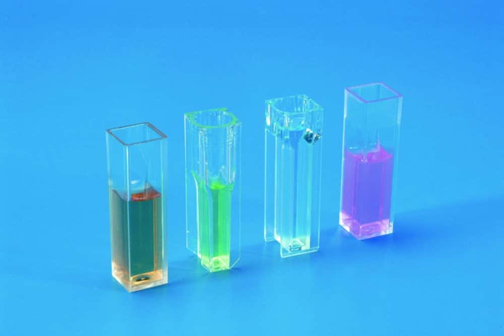 Disposable cuvettes | Description: Semi-micro cuvettes, low form