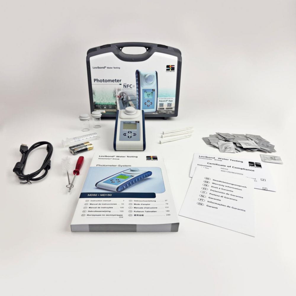 Photometer MD150 Cl-pH, with powder and tablet reagents