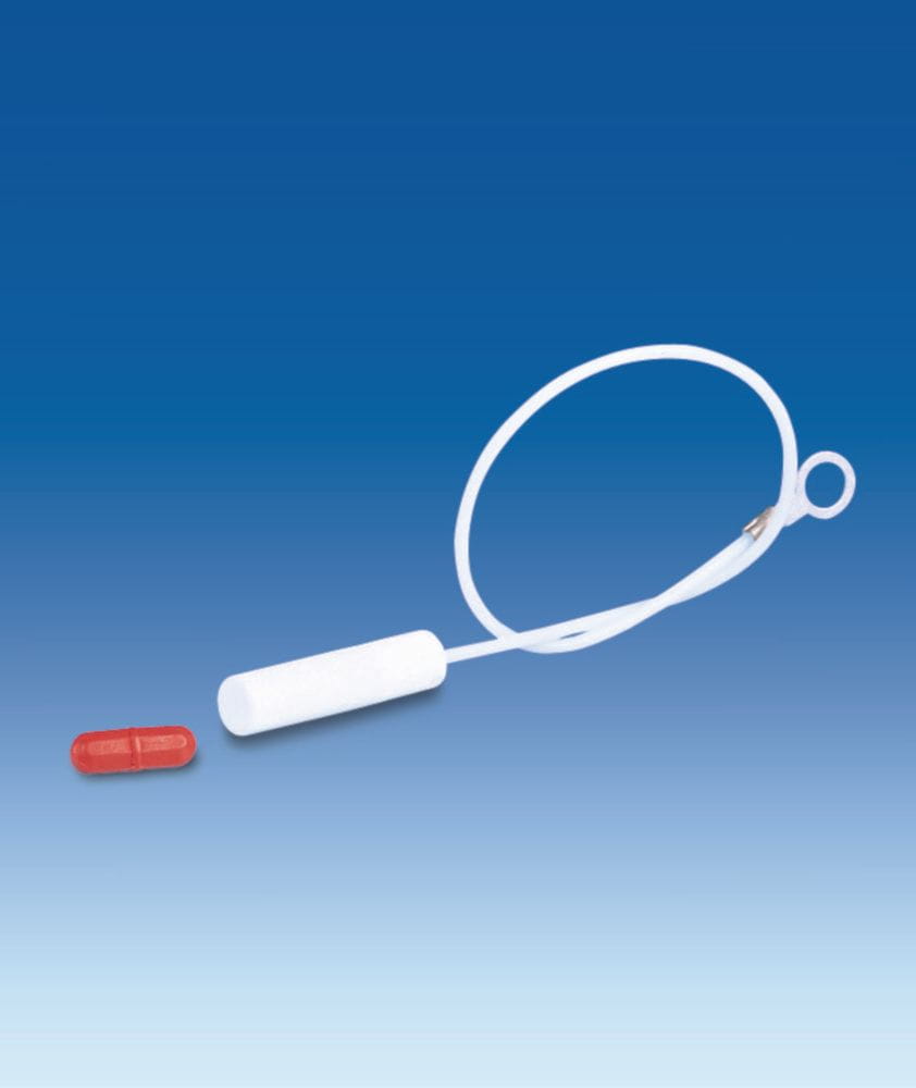 Magnetic stirring bar retrievers, flexible