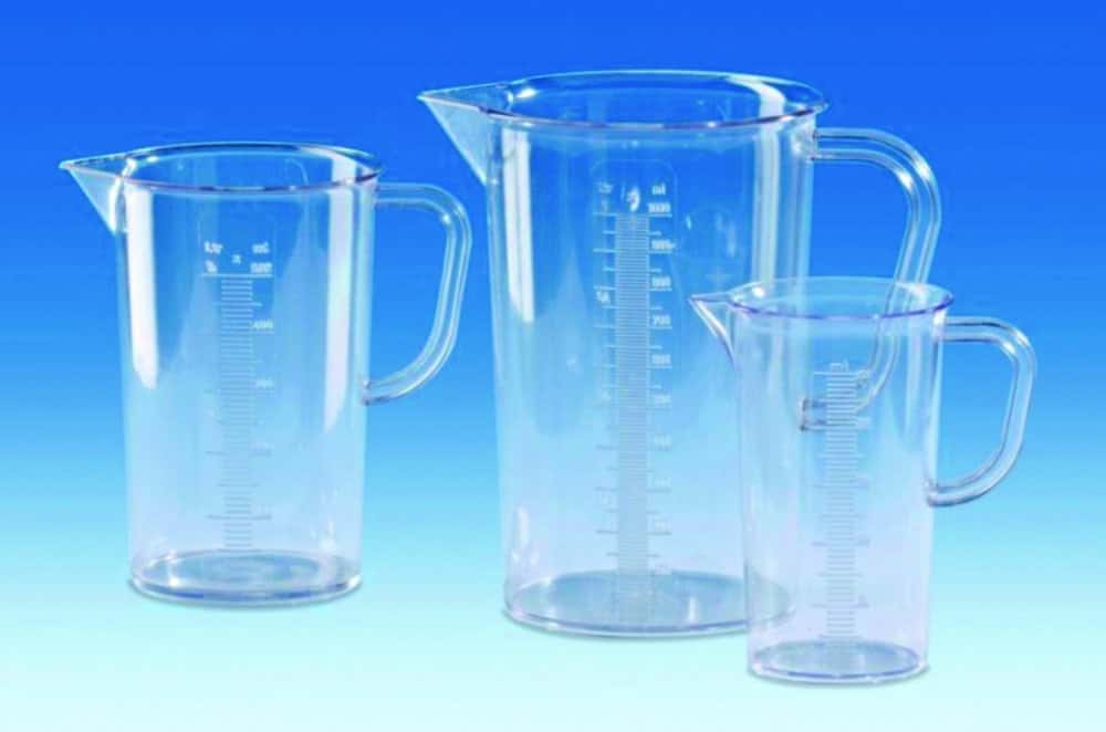 Messbecher mit Griff, SAN, erhabene Skala