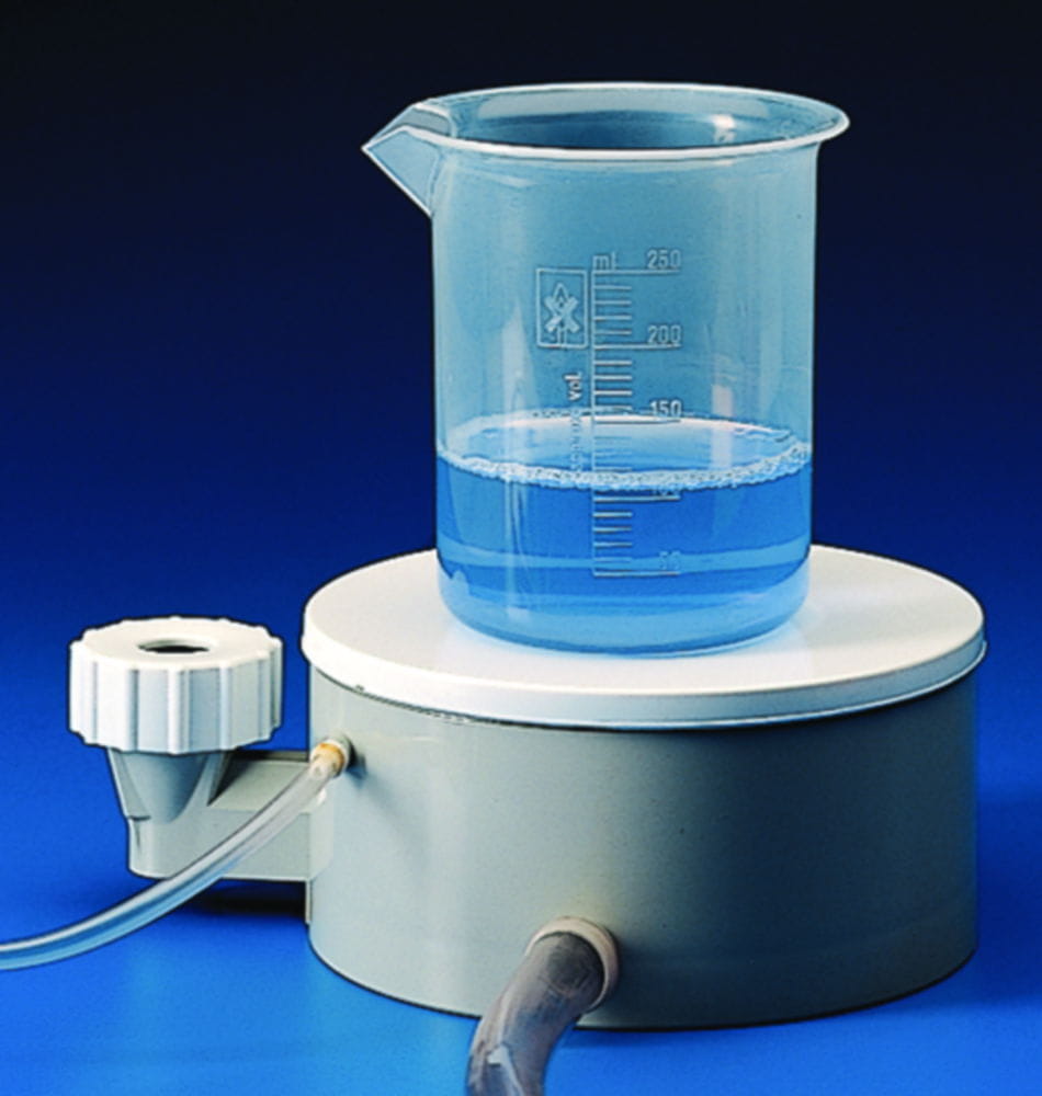 Magnetic stirrer, operated by water/air pressure
