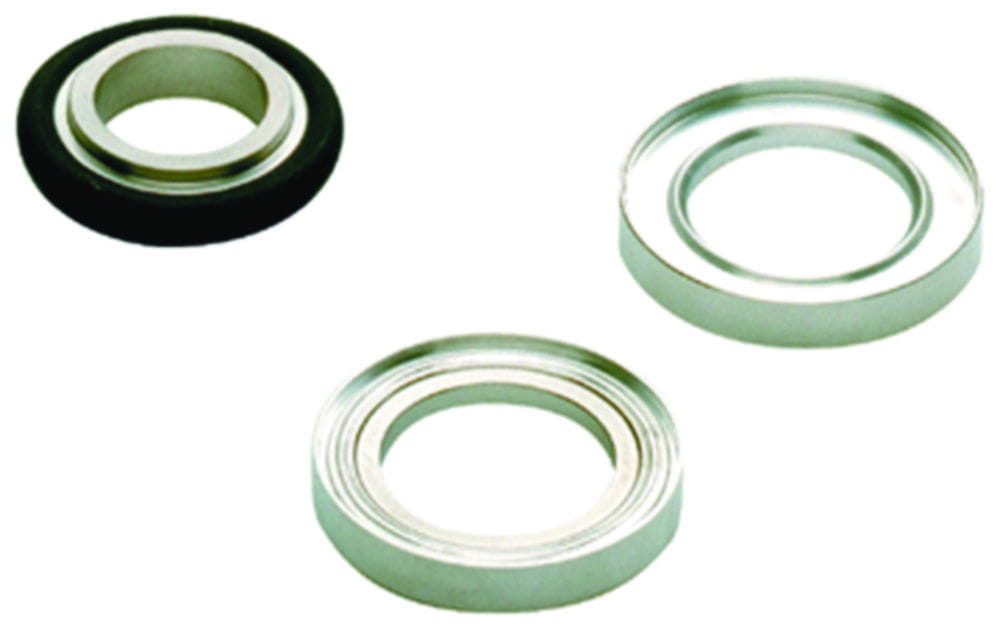 Vacuum fittings, centring rings