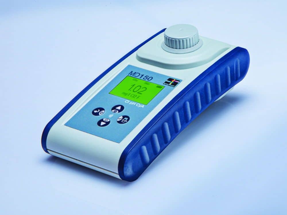 Photometer MD150 Cl-CyA-pH, with tablet reagents